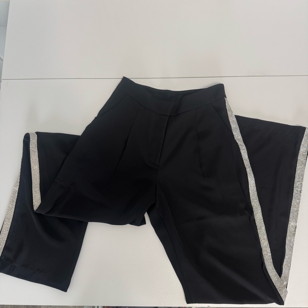 NWT Forever 21 black and rhinestone 2 piece cami and pants size S - Picture 16 of 16